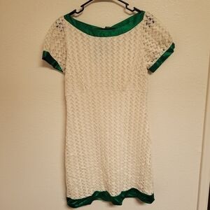 Alexia Admor Cream Lace Dress with Green Satun Trim